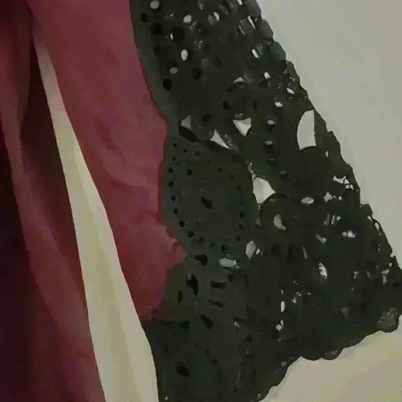 Kobi Women's Off the Shoulder Smocked Blouse - Picture 6 of 11